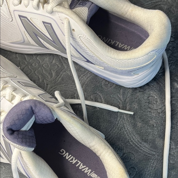 New Balance White and Light Gray 847v3 Lace-Up Athletic Sneakers - Picture 6 of 6